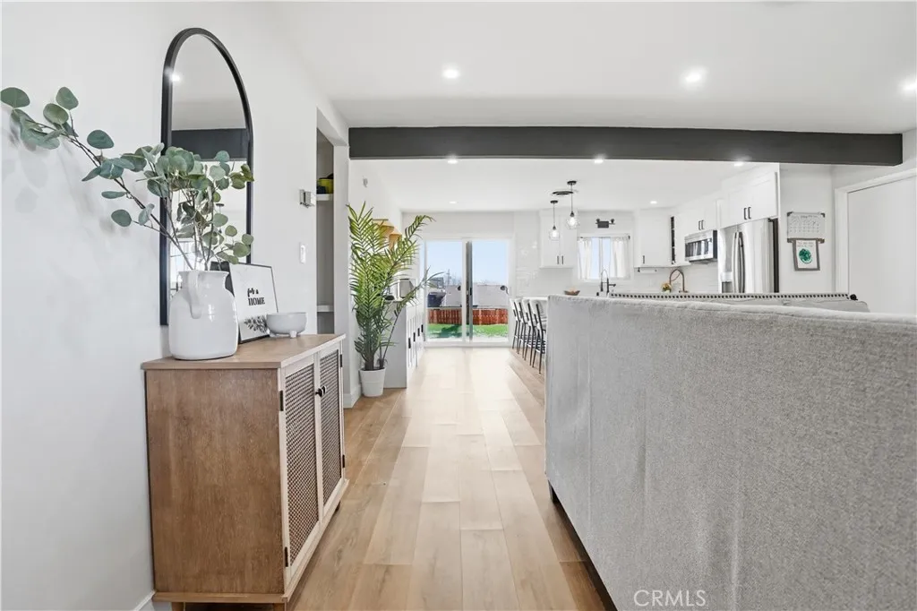 23921 South, Apple Valley, California 92307 home-pic-23