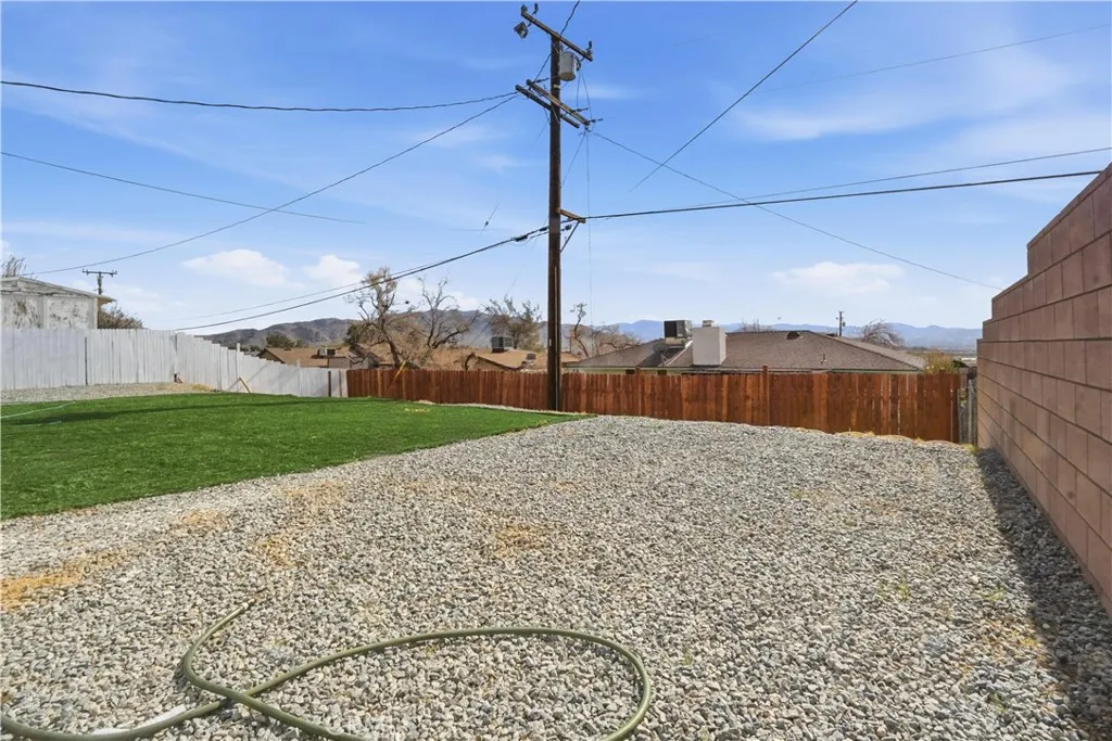 23921 South, Apple Valley, California 92307 home-pic-47