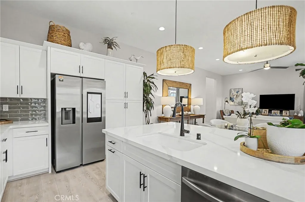 186 Earthwood, San Luis Obispo, California 93401 home-pic-5
