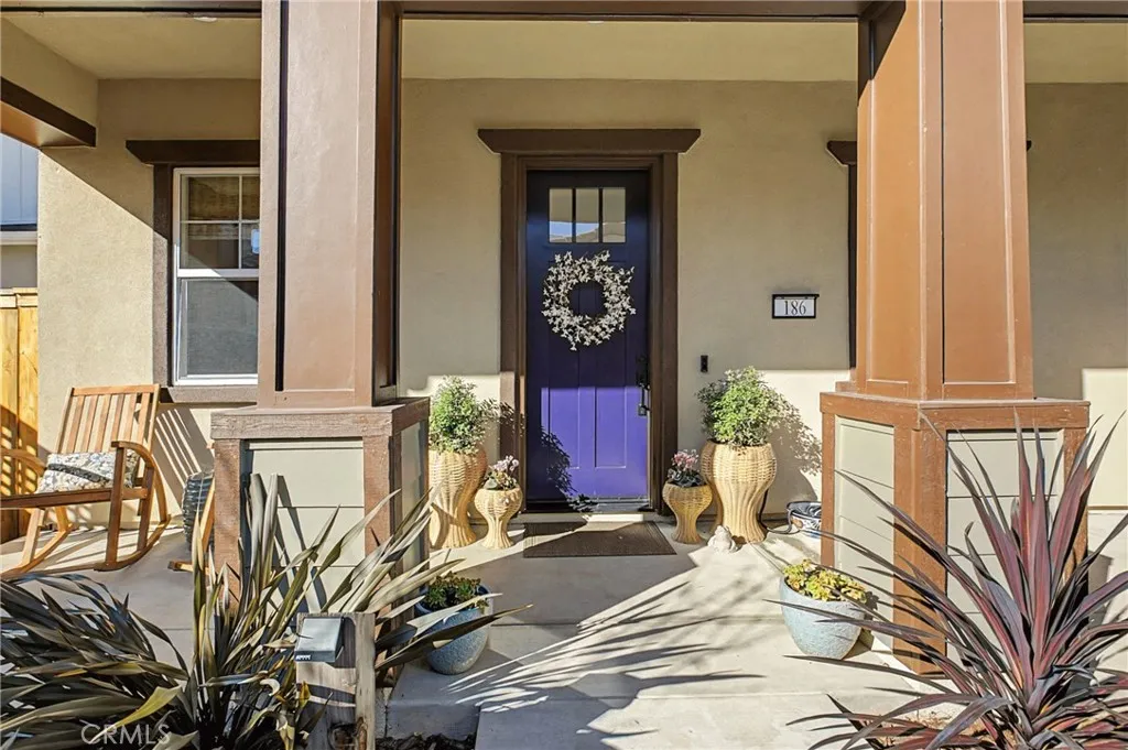 186 Earthwood, San Luis Obispo, California 93401 home-pic-1