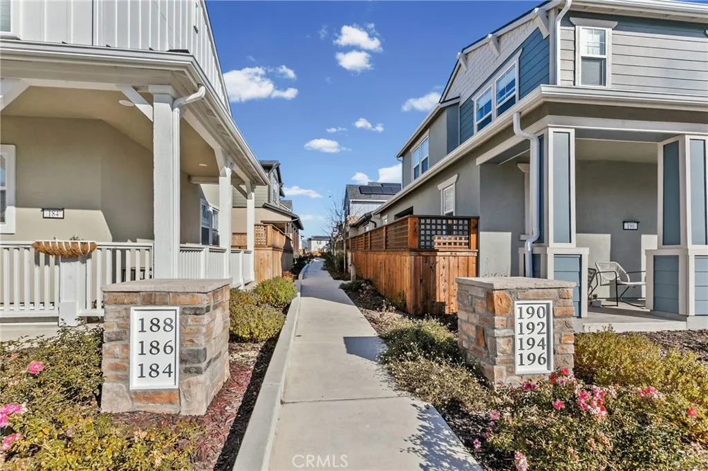 186 Earthwood, San Luis Obispo, California 93401 home-pic-29