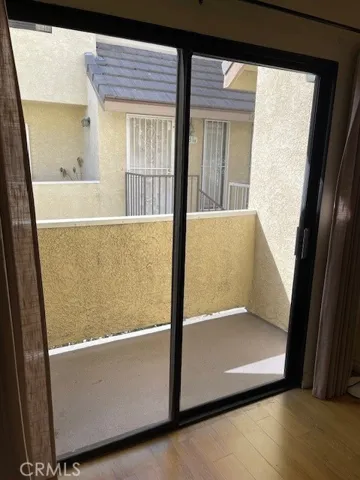Sliding door to balcony