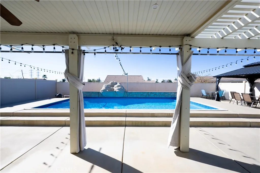 1521 Susan Street, Beaumont, California 92223 home-pic-7