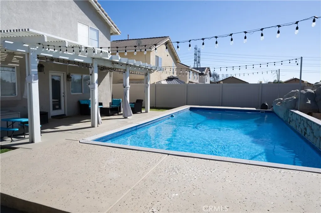 1521 Susan Street, Beaumont, California 92223 home-pic-11