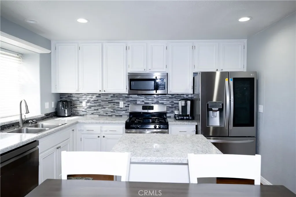 1521 Susan Street, Beaumont, California 92223 home-pic-14