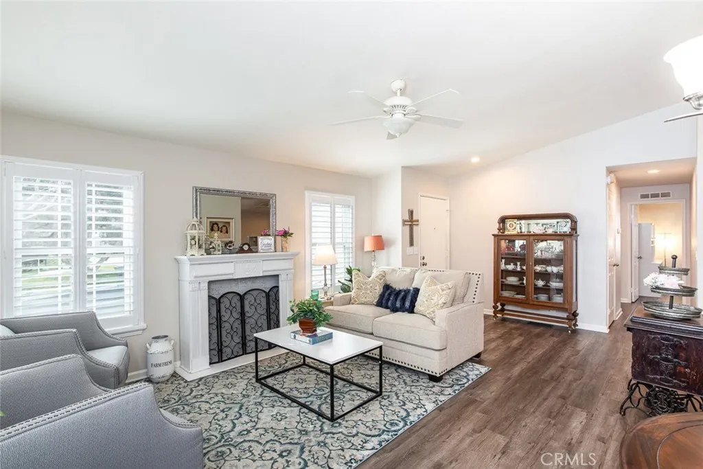4470 Sapphire Lane, Oceanside, California 92056 home-pic-2