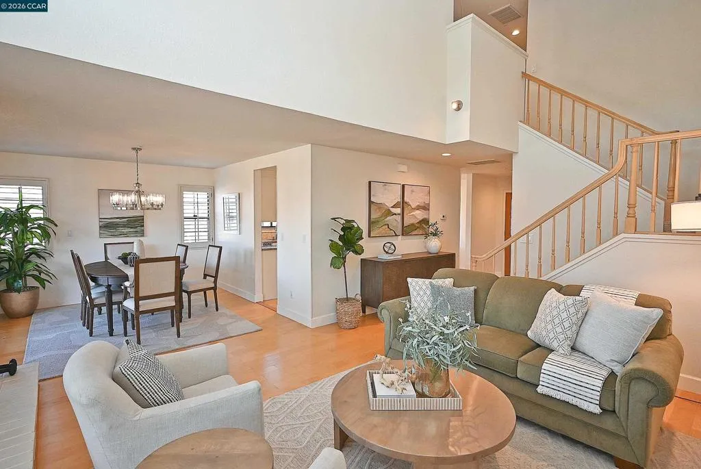 137 137 Haslemere, Lafayette, California 94549 home-pic-6