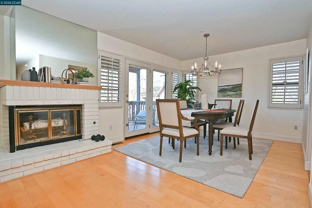 137 137 Haslemere, Lafayette, California 94549 home-pic-8
