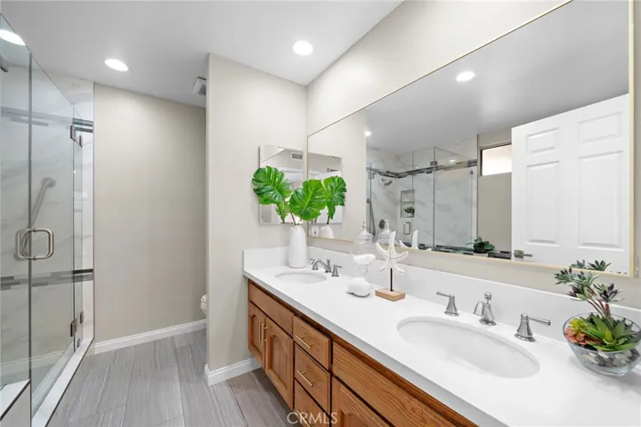 Luxurious primary bathroom