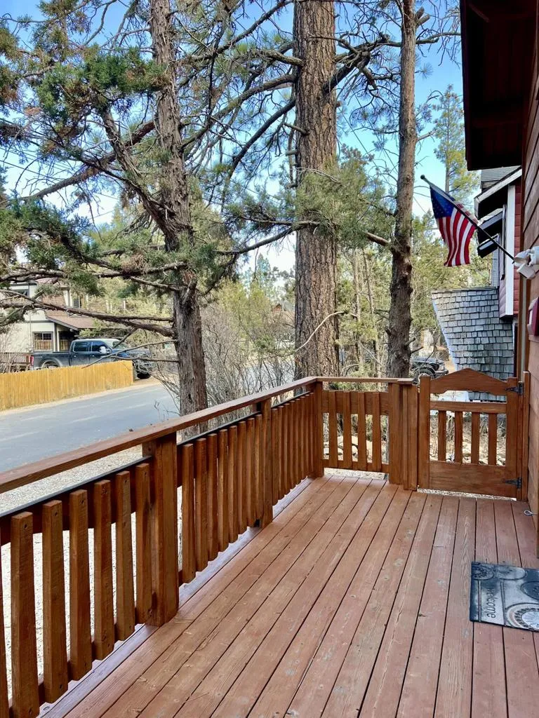 2084 5th Lane, Big Bear, California 92314 home-pic-23