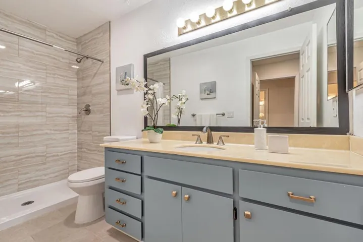 1427 Alma Loop, San Jose, California 95125