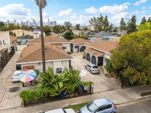 917 E 40th, Los Angeles, California 90011