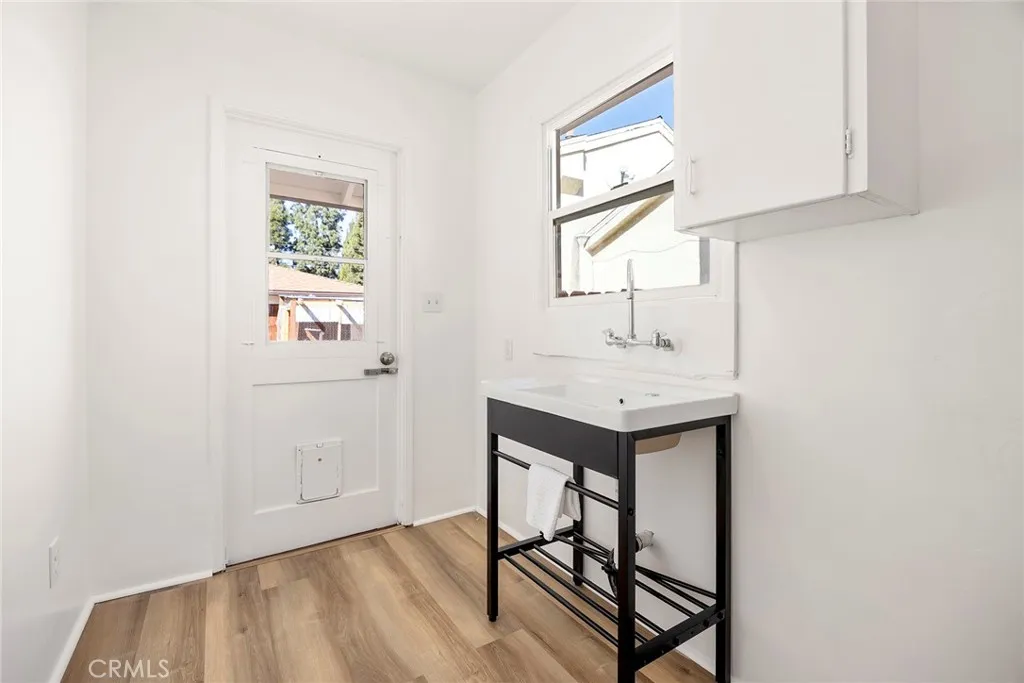 719 S Walnut, Brea, California 92821 home-pic-19