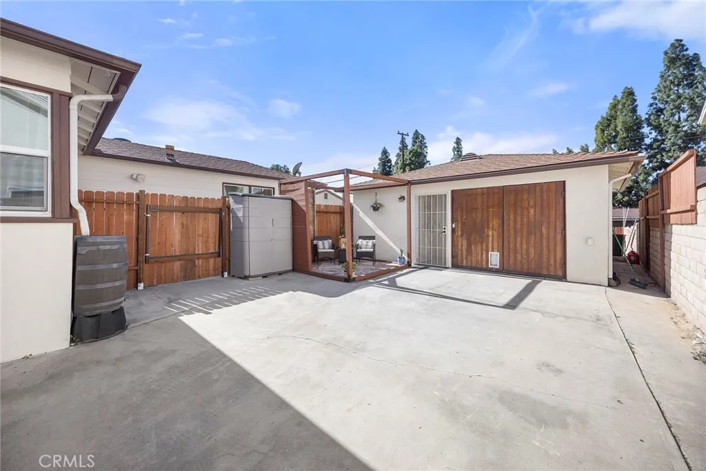 719 S Walnut, Brea, California 92821 home-pic-21