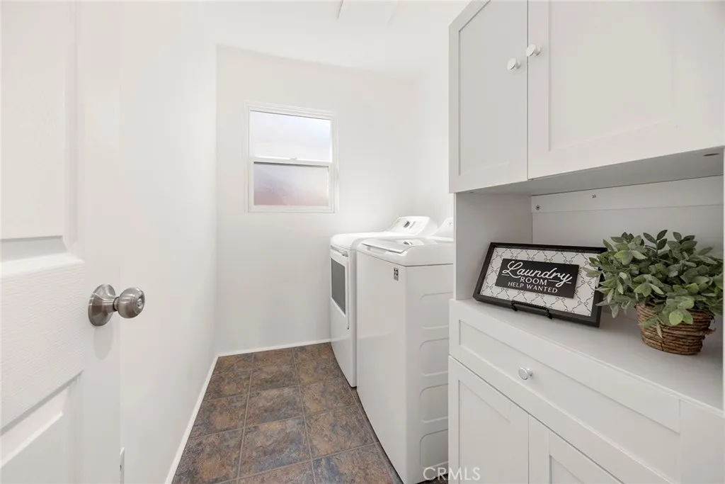 719 S Walnut, Brea, California 92821 home-pic-18
