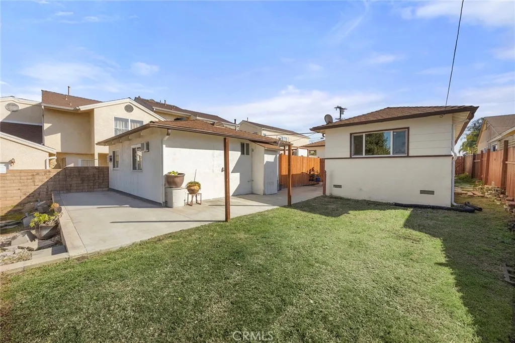719 S Walnut, Brea, California 92821 home-pic-25