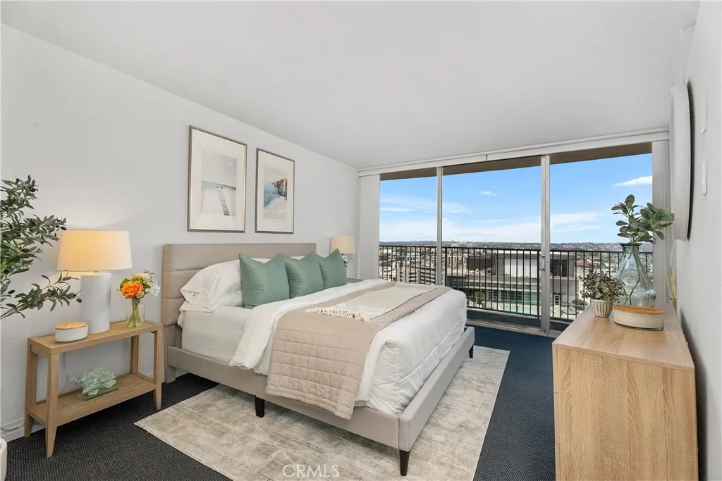 700 E Ocean 2703, Long Beach, California 90802 home-pic-18