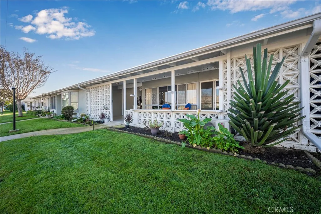 1502 Golden Rain Road 46j, Seal Beach, California 90740 home-pic-1