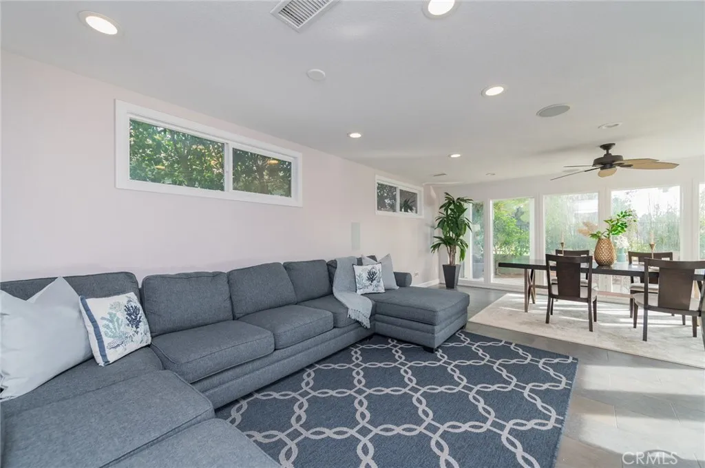 26 Morning Dove, Irvine, California 92604 home-pic-11