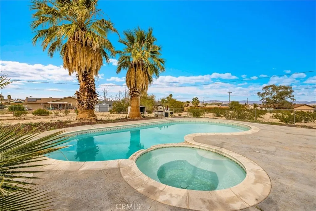 72674 Granite, 29 Palms, California 92277 home-pic-19