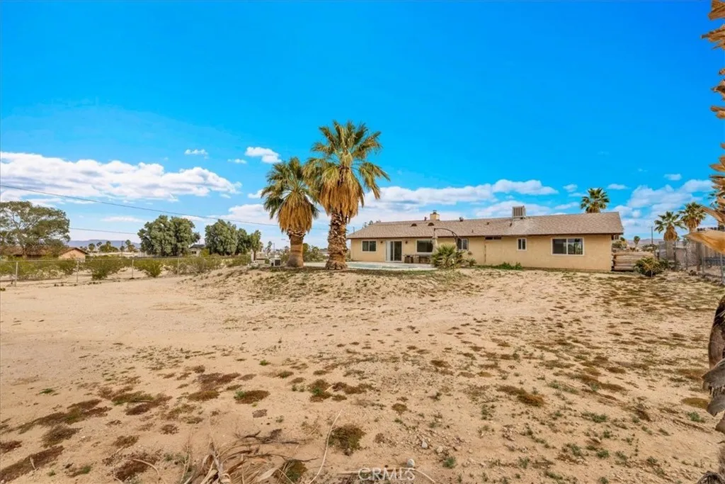 72674 Granite, 29 Palms, California 92277 home-pic-12