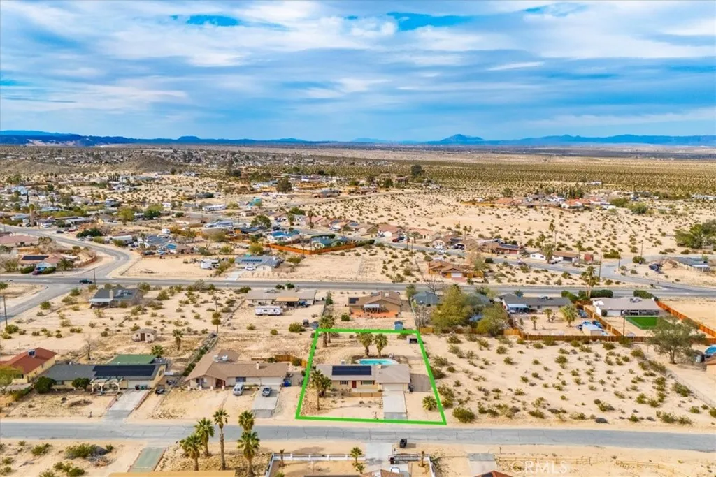 72674 Granite, 29 Palms, California 92277 home-pic-14