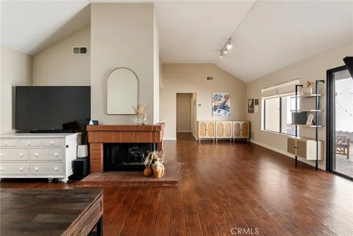 12 Filare, Irvine, California 92620