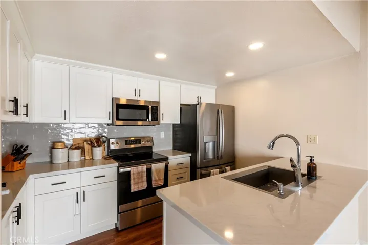 12 Filare, Irvine, California 92620