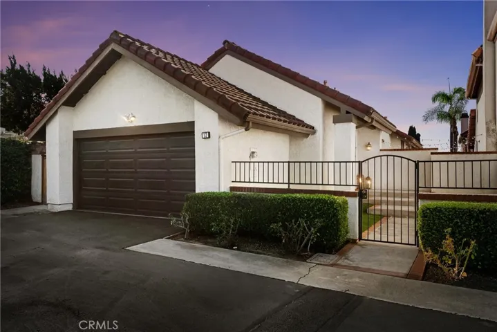 12 Filare, Irvine, California 92620