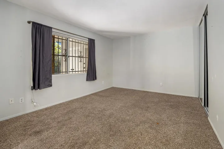 30-print-JBSouthridge_OPMG_1125_030