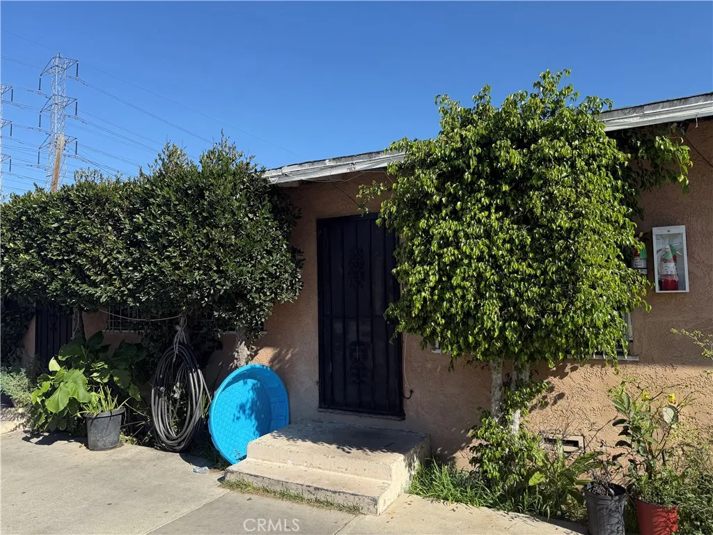 45 E 69th Way, Long Beach, California 90805 home-pic-7