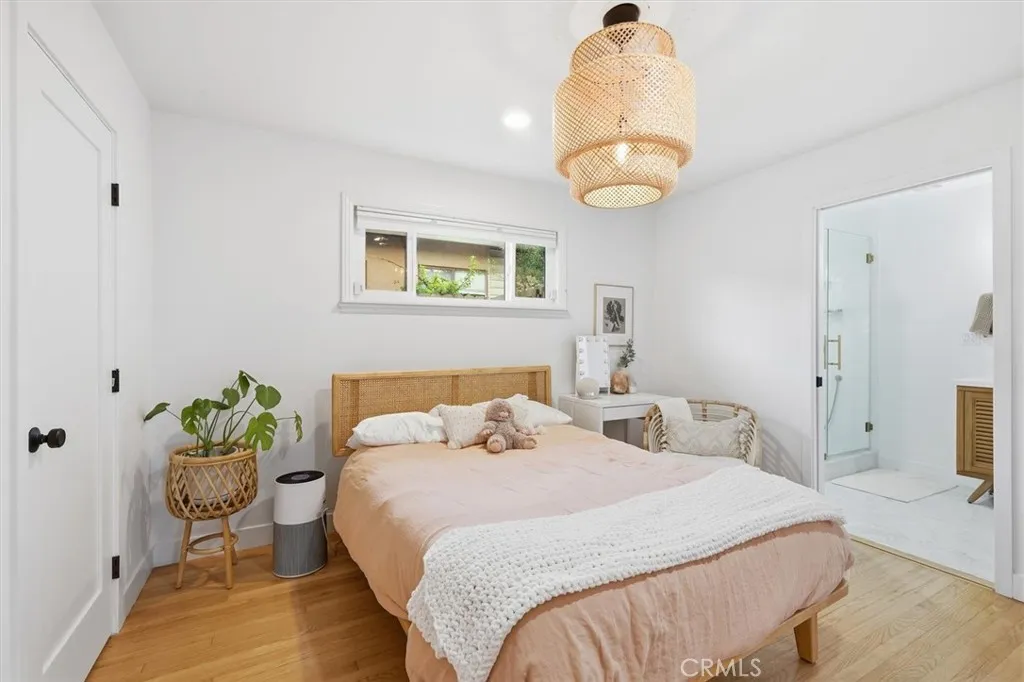 7337 W 88th Street, Los Angeles, California 90045 home-pic-17