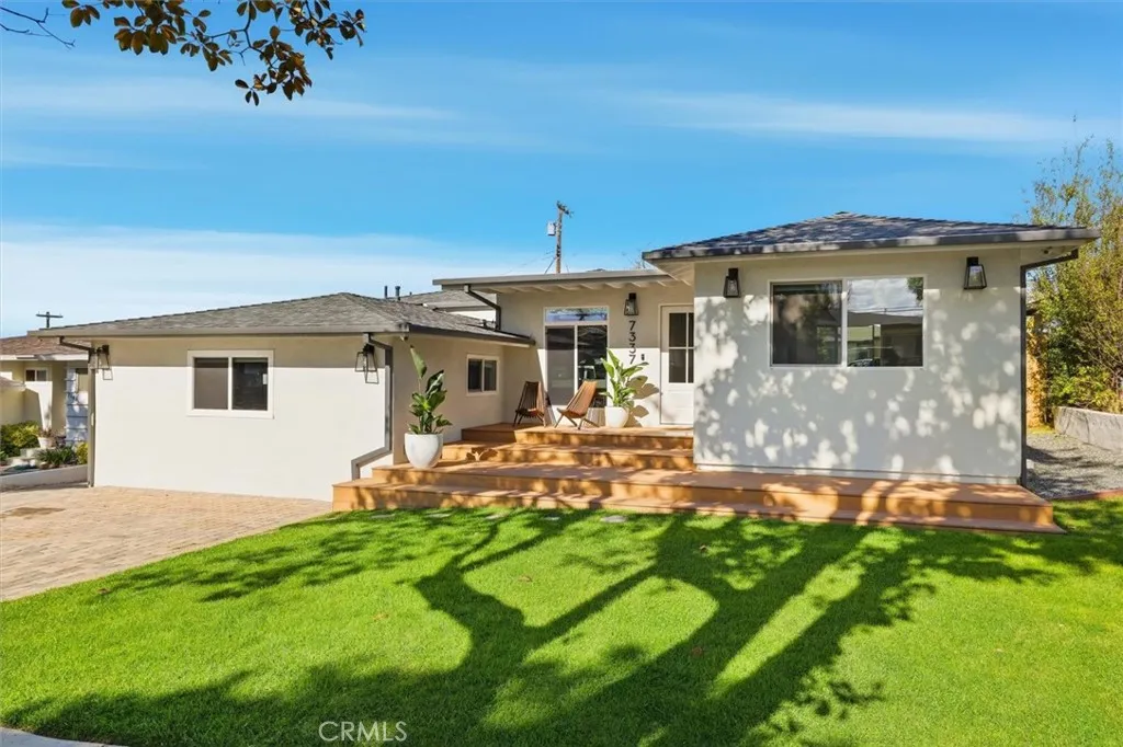 7337 W 88th Street, Los Angeles, California 90045 home-pic-2