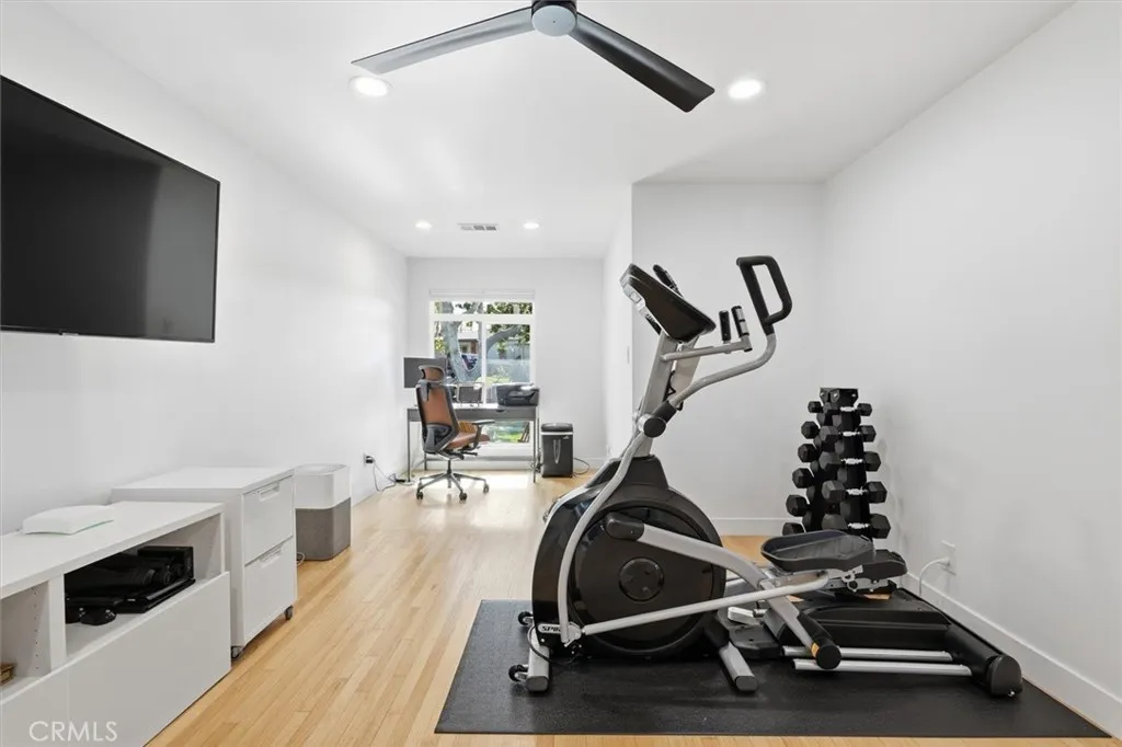 7337 W 88th Street, Los Angeles, California 90045 home-pic-24