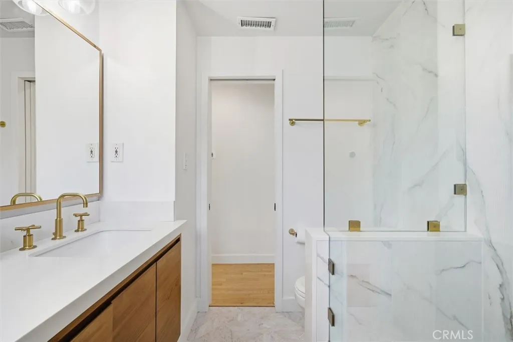 7337 W 88th Street, Los Angeles, California 90045 home-pic-15