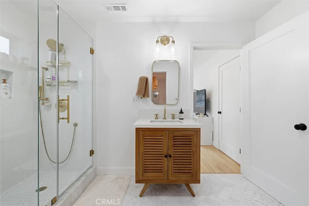 7337 W 88th Street, Los Angeles, California 90045 home-pic-20