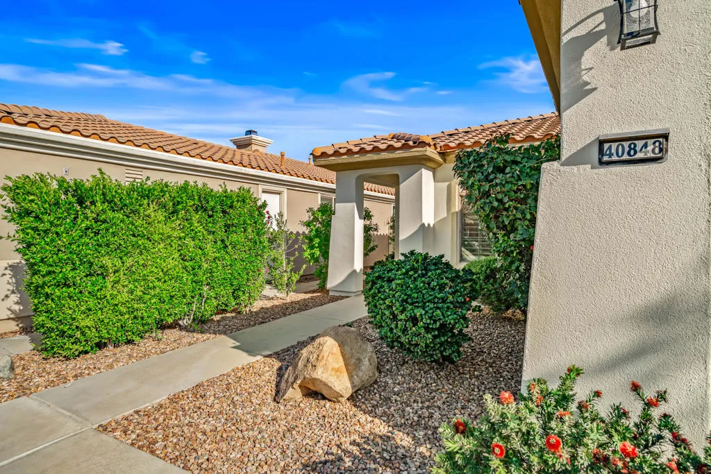 40848 Calle Santa Cruz, Indio, California 92203 home-pic-7