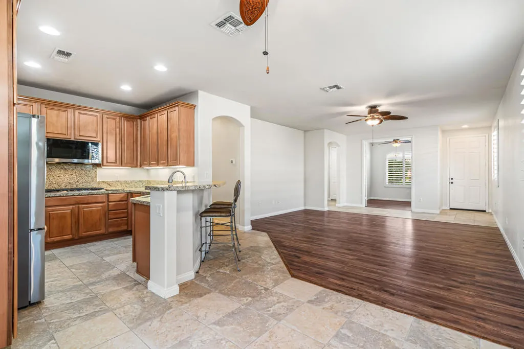 40848 Calle Santa Cruz, Indio, California 92203 home-pic-17