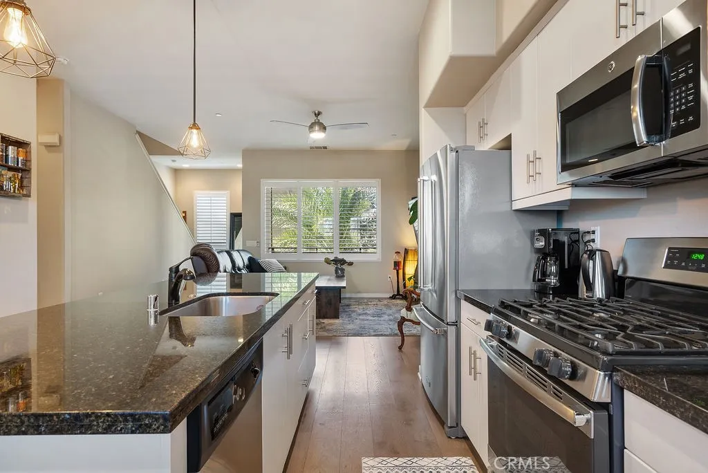 673 Sawyer, Upland, California 91786 home-pic-5