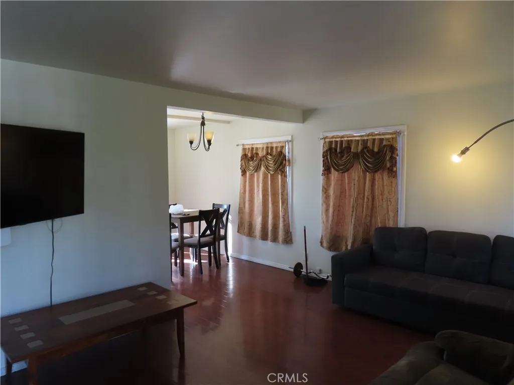 736 E Century, Los Angeles, California 90002 home-pic-6