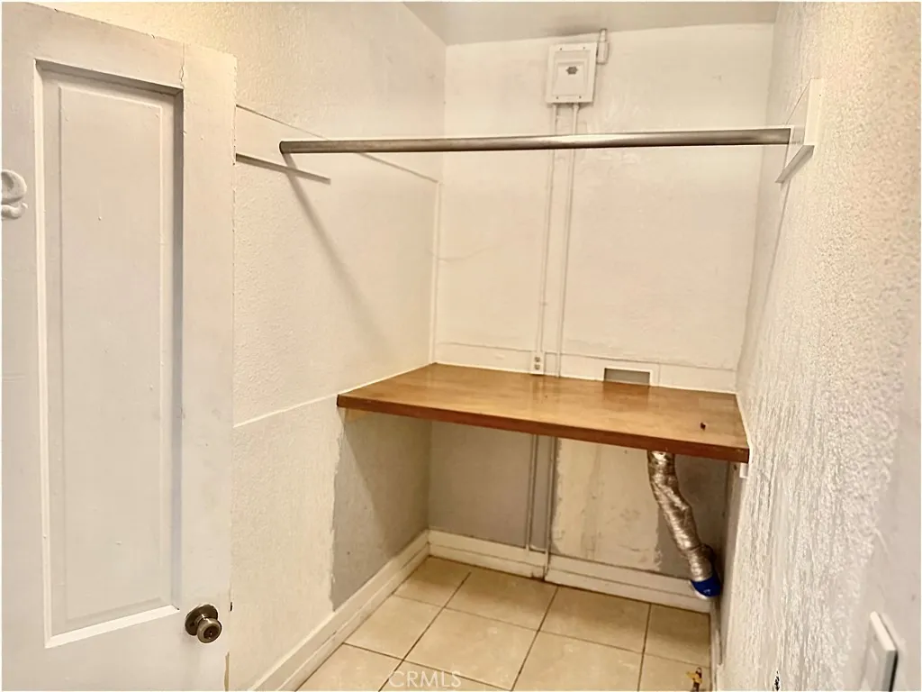  Laundry Room Folding Table