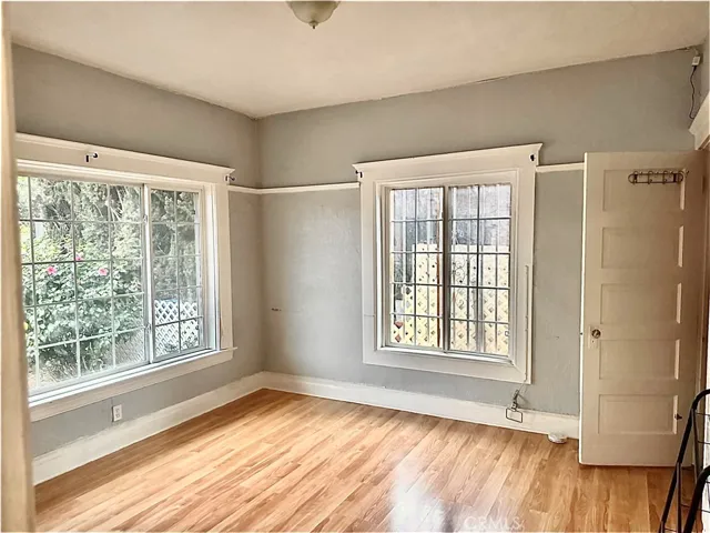 Bedroom #1, side one