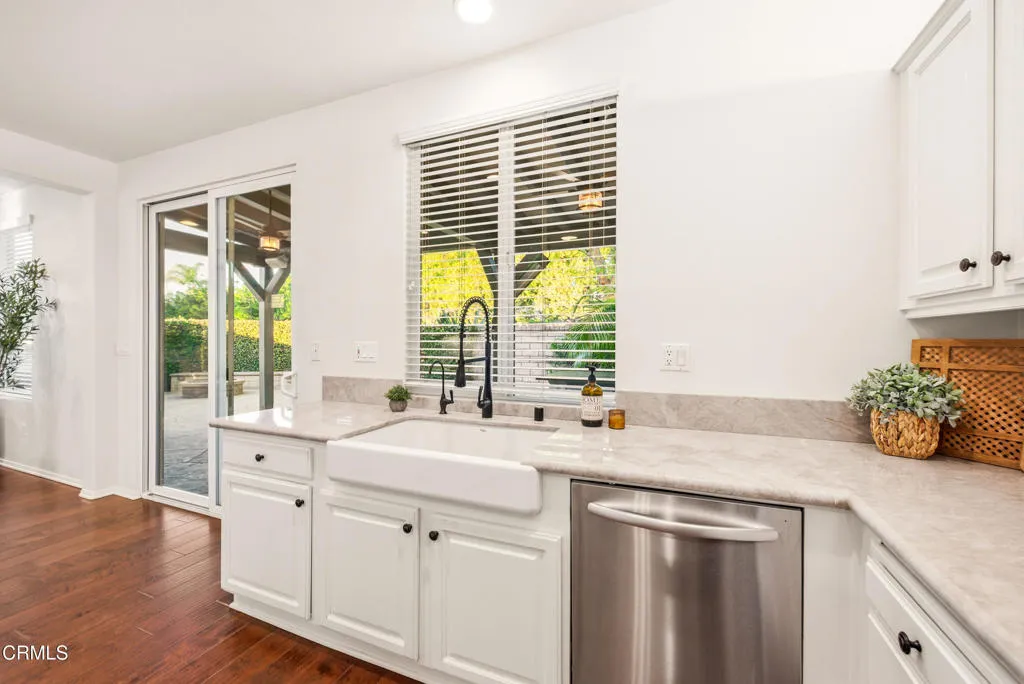 4609 Calle Descanso, Camarillo, California 93012 home-pic-20