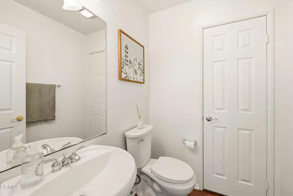4609 Calle Descanso, Camarillo, California 93012 home-pic-7
