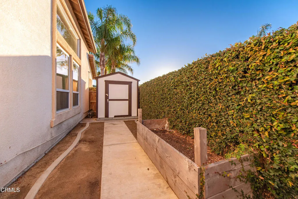4609 Calle Descanso, Camarillo, California 93012 home-pic-46