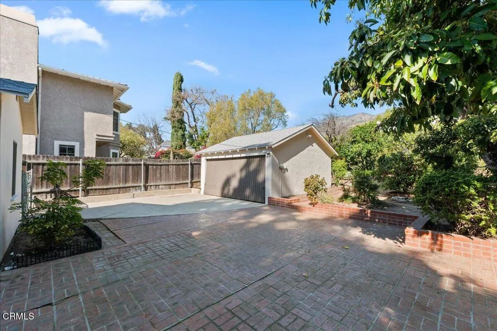 661 W Alegria Avenue, Sierra Madre, California 91024 home-pic-31