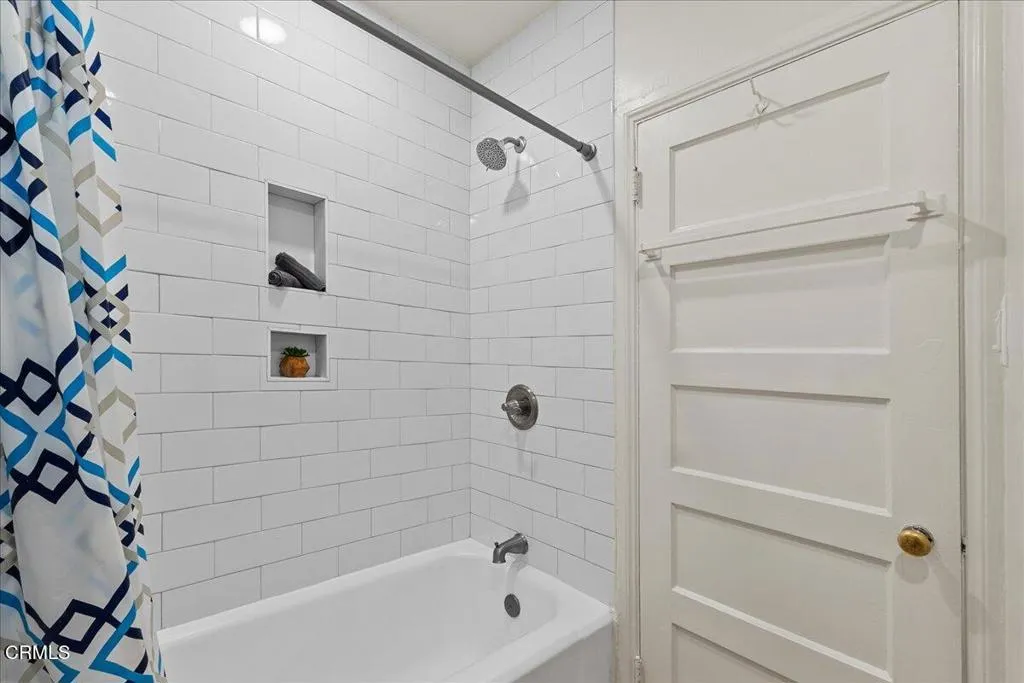 661 W Alegria Avenue, Sierra Madre, California 91024 home-pic-29