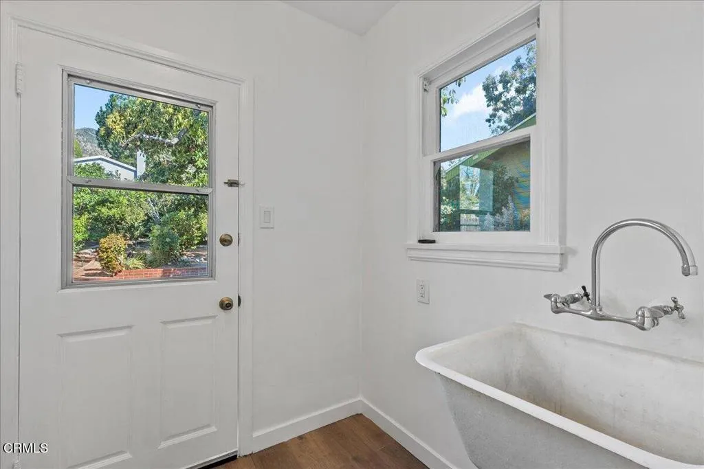 661 W Alegria Avenue, Sierra Madre, California 91024 home-pic-30
