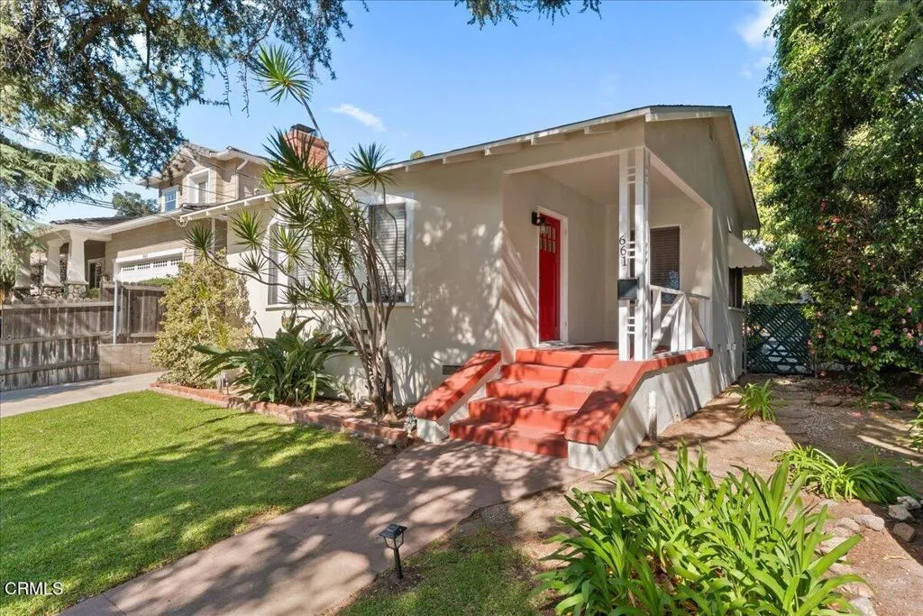 661 W Alegria Avenue, Sierra Madre, California 91024 home-pic-3