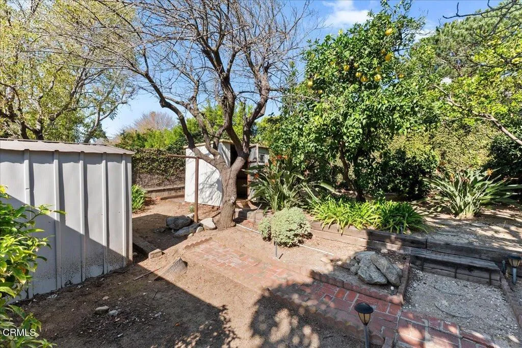 661 W Alegria Avenue, Sierra Madre, California 91024 home-pic-36